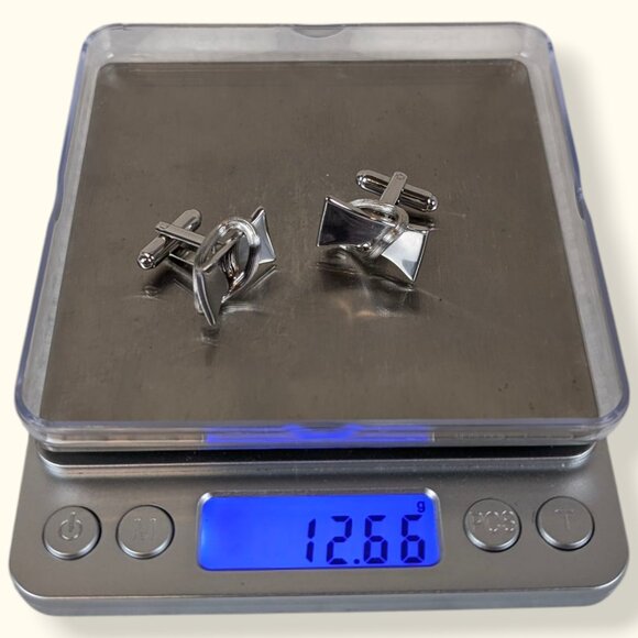 (2/$20) V. Bowtie-Like Metal Cufflinks - Picture 5 of 5
